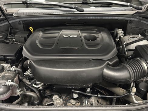 Used 2018 Jeep Grand Cherokee Altitude AWD/4WD image 28