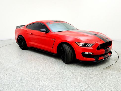 Used 2019 Ford Mustang Shelby GT350 w/ Technology Package image 3