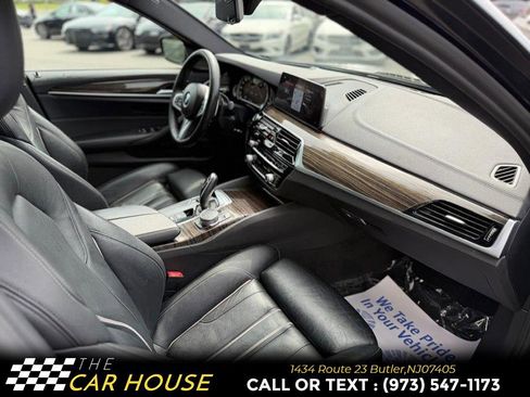 Used 2018 BMW 540i xDrive AWD/4WD image 24