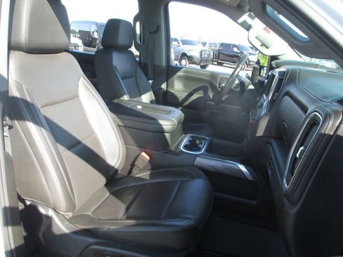 Used 2020 Chevrolet Silverado 2500 LTZ w/ LTZ Premium Package AWD/4WD image 23