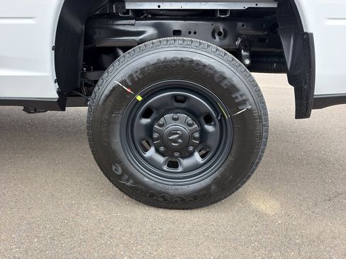 New 2026 RAM 2500 Tradesman AWD/4WD image 10