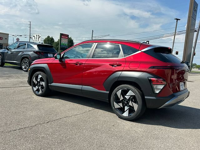 New 2027 Hyundai Kona Limited FWD image 3