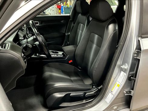 Used 2023 Honda Civic Sport image 8