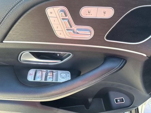 Used 2024 Mercedes-Benz GLE 450 GLE 450 image 19