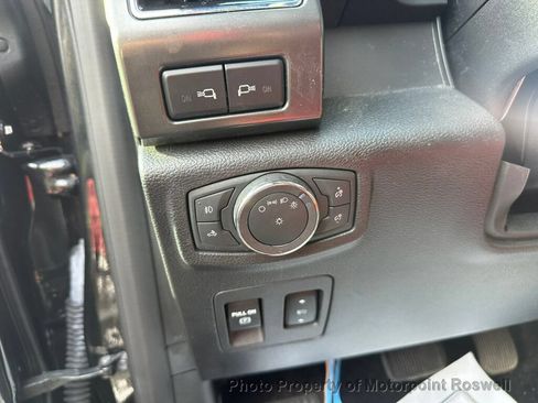 Used 2019 Ford F150 Lariat AWD/4WD image 12