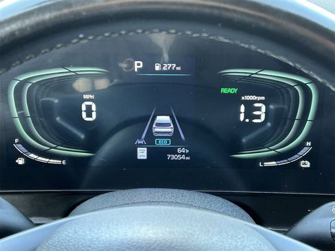 Used 2024 Kia Sportage EX image 32