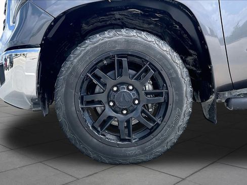 Used 2021 Toyota Tundra SR5 RWD image 11