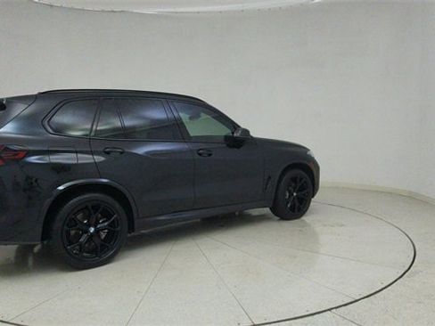Used 2025 BMW X5 sDrive40i w/ M Sport Package image 77
