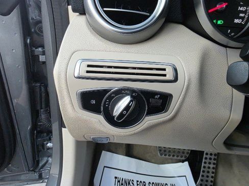 Used 2018 Mercedes-Benz C 300 Coupe image 27