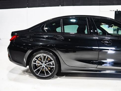 Used 2022 BMW 330e w/ Convenience Package image 17