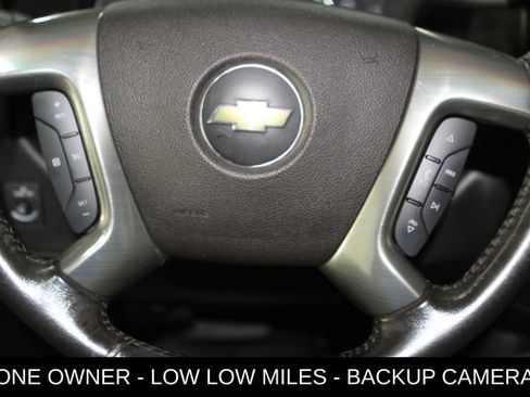 Used 2019 Chevrolet Express 3500 w/ Driver Convenience Package RWD image 16