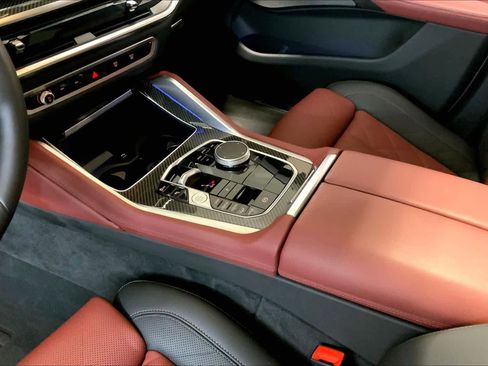 Used 2026 BMW X6 M60i image 17