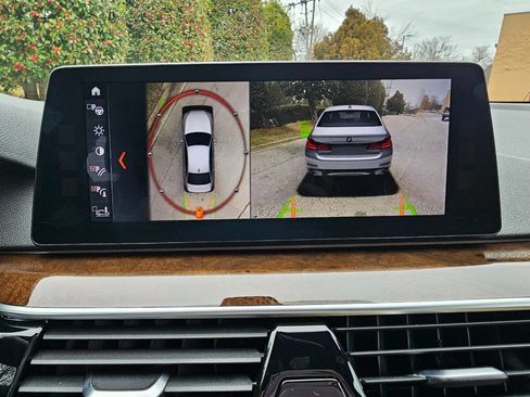 Used 2018 BMW 530i xDrive image 29