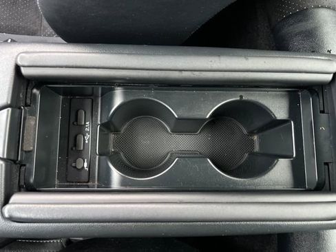 Used 2024 Toyota GR86 Premium w/ Performance Package image 25