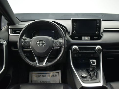 Used 2020 Toyota RAV4 XSE image 15