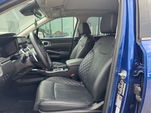 Certified 2022 Kia Sorento SX FWD image 11