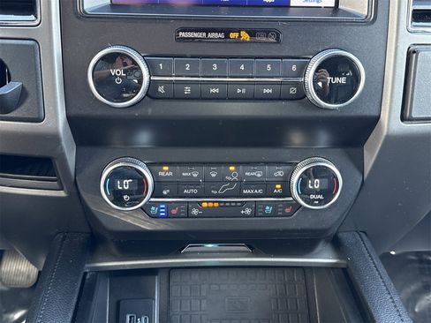 Used 2021 Ford Expedition XLT image 23