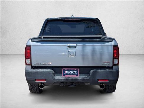 Used 2023 Honda Ridgeline Sport image 6