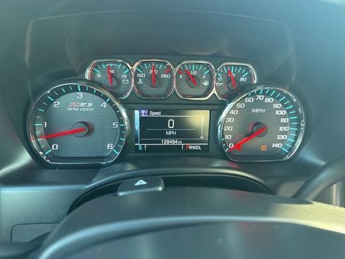 Used 2018 Chevrolet Silverado 1500 LT w/ All Star Edition AWD/4WD image 7