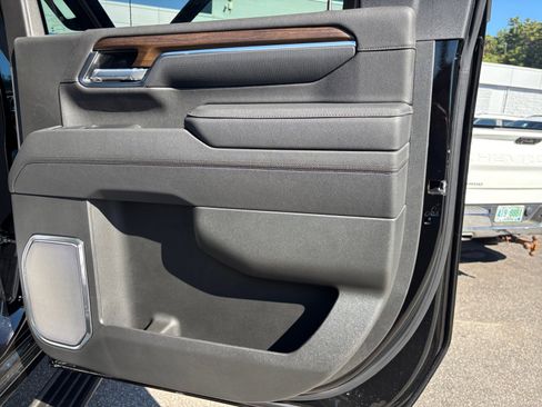 New 2025 Chevrolet Silverado 2500 High Country w/ High Country Premium Package image 25