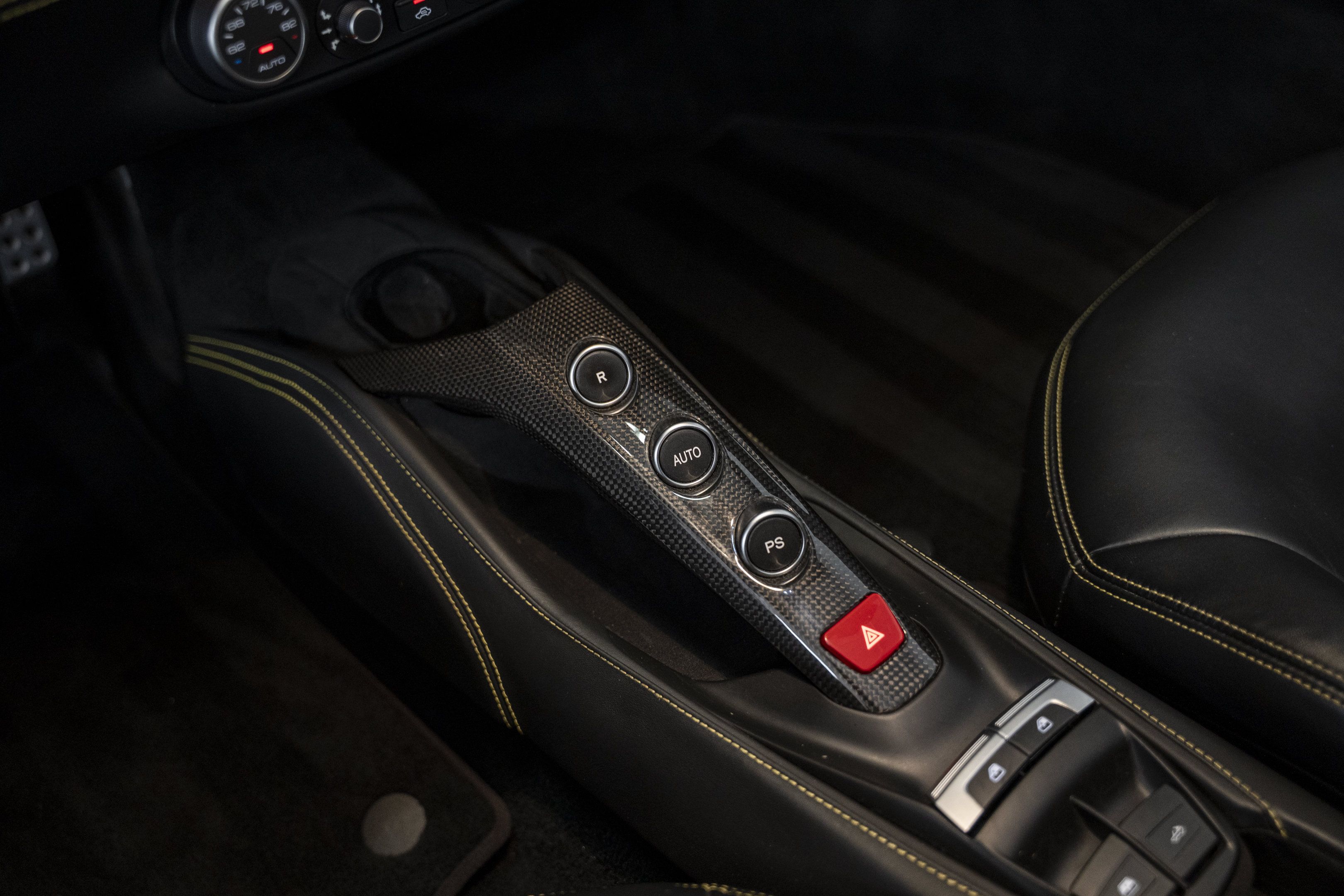 Used 2018 Ferrari 488 Spider RWD image 45