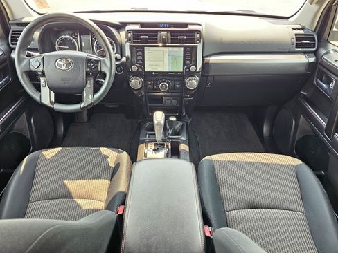 Used 2023 Toyota 4Runner TRD Off-Road AWD/4WD image 15