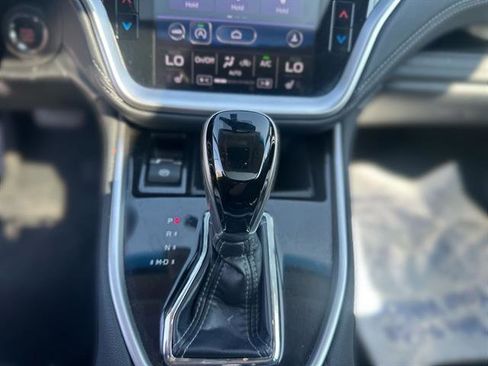 Used 2022 Subaru Outback Limited image 22