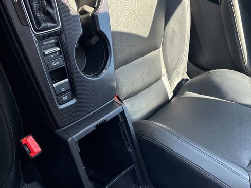 Used 2022 Honda Civic Touring image 17