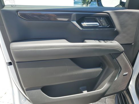 Used 2026 GMC Yukon Elevation w/ Elevation Premium Package RWD image 19