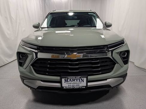 New 2026 Chevrolet TrailBlazer LT w/ LT Cold Weather Package FWD image 8