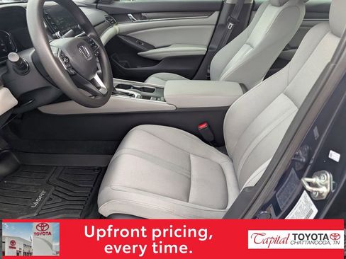 Used 2019 Honda Accord EX image 12