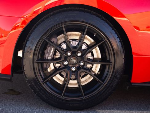 Used 2017 Ford Mustang Shelby GT350 w/ Electronics Package image 13