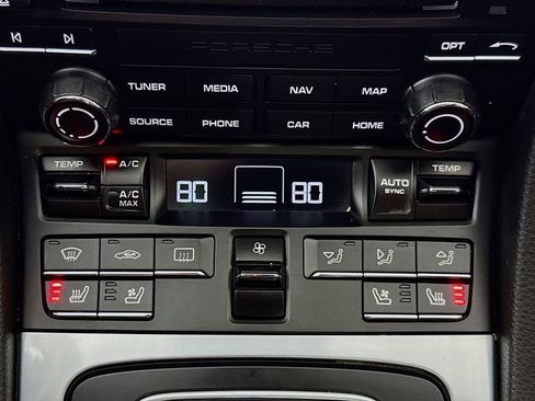 Used 2017 Porsche 911 Carrera image 16