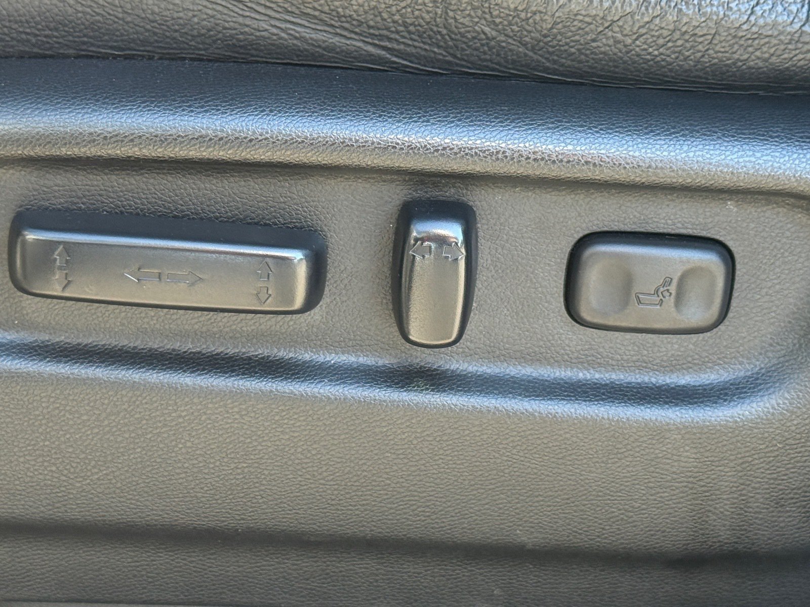 Used 2020 Honda Pilot Black Edition image 44