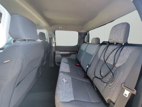 Used 2021 Ford F150 XLT image 28