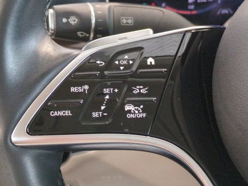 Used 2021 Mercedes-Benz E 350 Sedan image 25