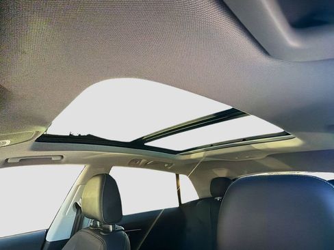 Used 2022 Audi Q8 Premium Plus image 27