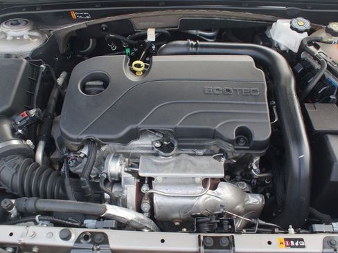 Used 2023 Chevrolet Malibu RS FWD image 27