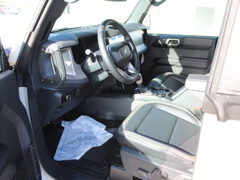 New 2026 Ford Bronco Outer Banks AWD/4WD image 21