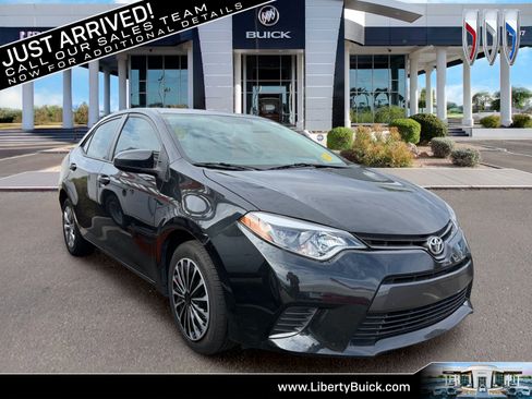 Used 2016 Toyota Corolla LE FWD image 1