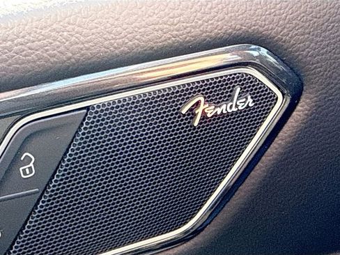 Used 2022 Volkswagen Tiguan SEL R-Line image 20