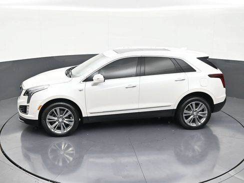 Certified 2023 Cadillac XT5 Premium Luxury w/ Technology Package FWD image 14