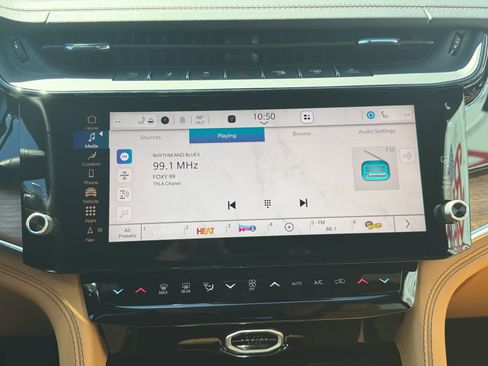 New 2026 Jeep Grand Cherokee Summit AWD/4WD image 28