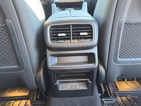 Certified 2025 Mercedes-Benz GLE 350 4MATIC image 29
