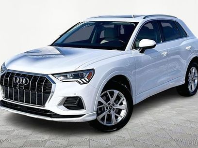 Used 2024 Audi Q3 2.0T Premium w/ Convenience Package