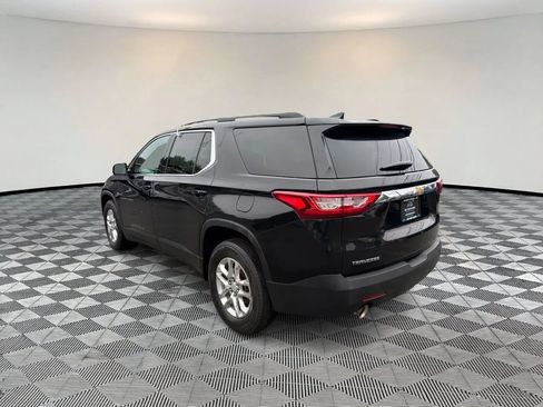 Used 2020 Chevrolet Traverse LT FWD image 5
