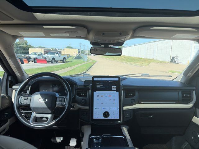 Used 2022 Ford Expedition Max Platinum AWD/4WD image 28