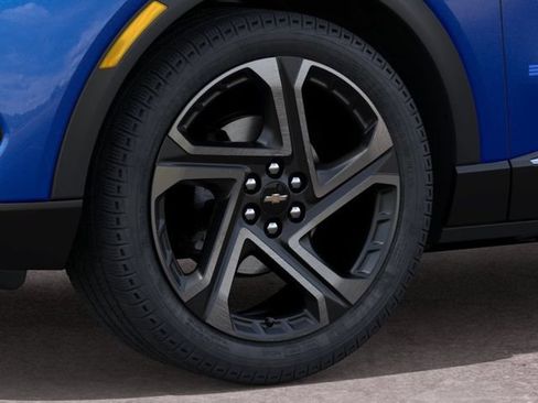 New 2026 Chevrolet Equinox EV LT w/ Convenience Package II FWD image 9