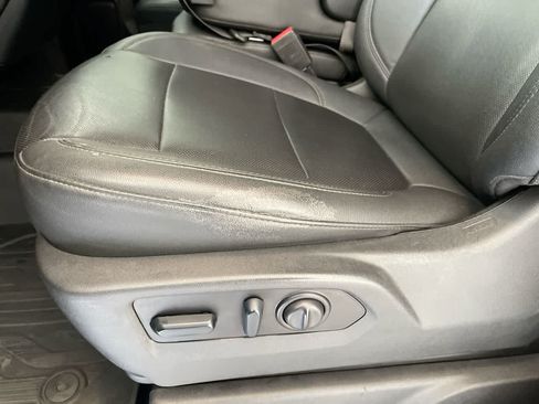 Used 2022 GMC Sierra 3500 SLT AWD/4WD image 12