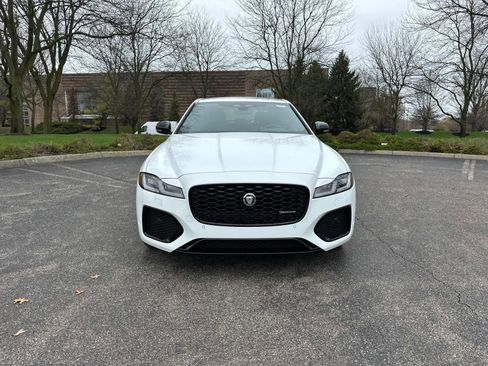 New 2024 Jaguar XF R-Dynamic SE AWD/4WD image 2